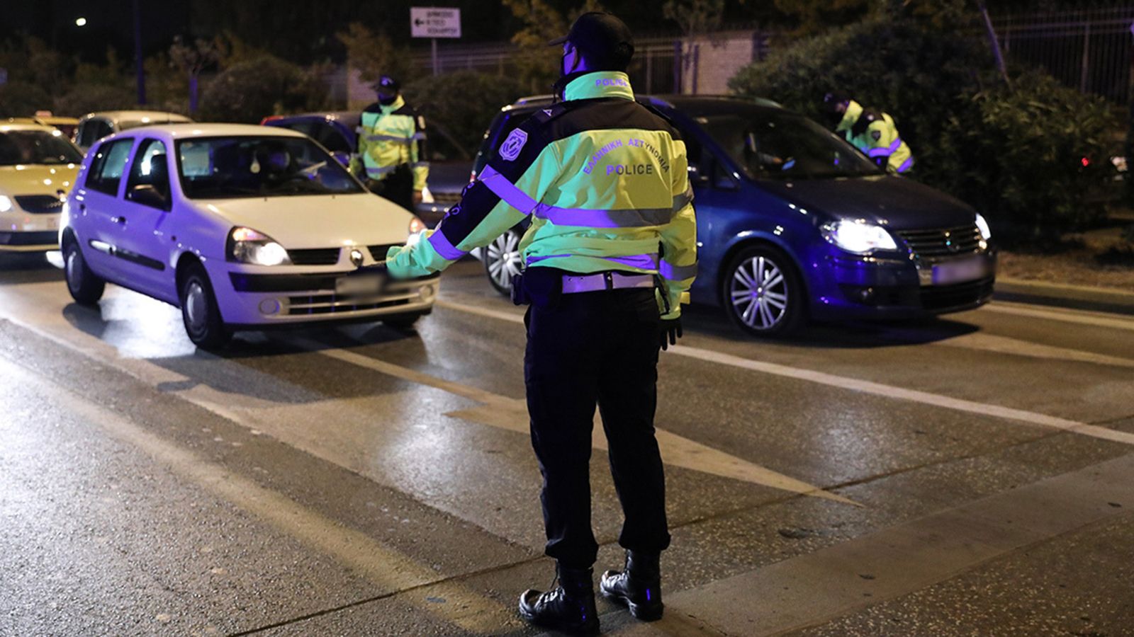 Τροχαία: 24 συλλήψεις οδηγών, 612 χωρίς δίπλωμα, 148 οχήματα σε γερανό